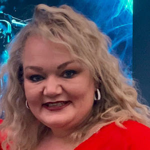 Meet your Posher, Regina